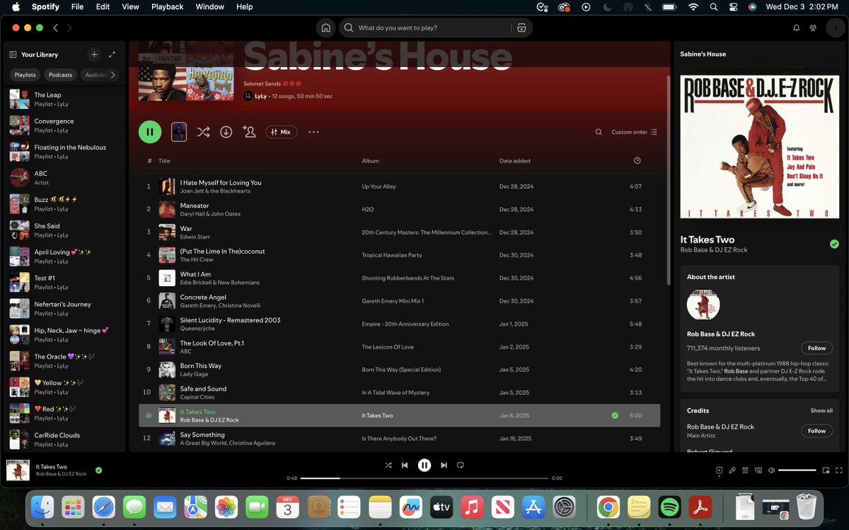 LyLyCreates's tweet image. Bits from the Stream 

#pioneerdj #soullovesymphony 

Wild Note: i replaced the LED&apos;s with AA batteries today.