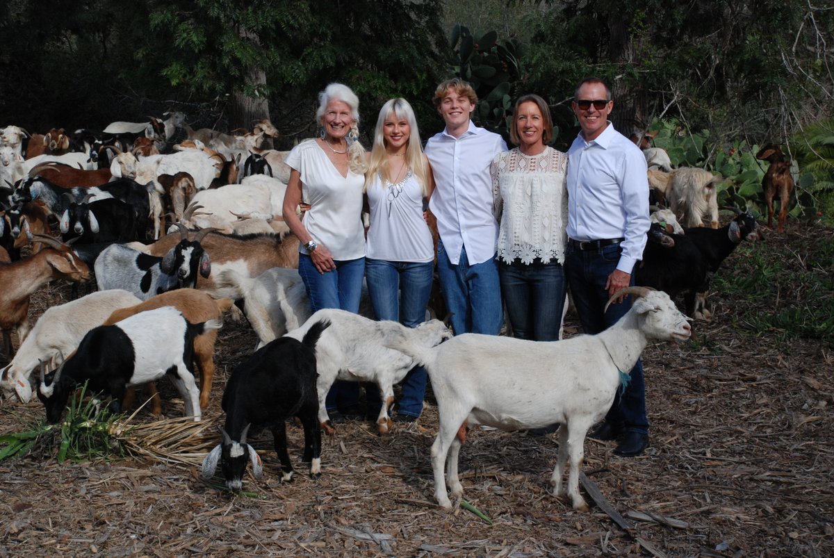 Catherine Blakespear tweet media