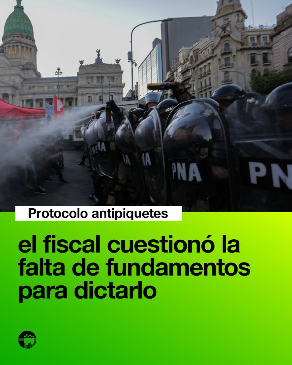❌Causa contra el protocolo antipiquetes de Bullrich

El fiscal cuestionó la falta de fundamentos válidos del gobierno cuando lo dictó en diciembre de 2023.

Fue a partir de la presentación que hicimos junto a otras organizaciones para pedir su inconstitucionalidad.