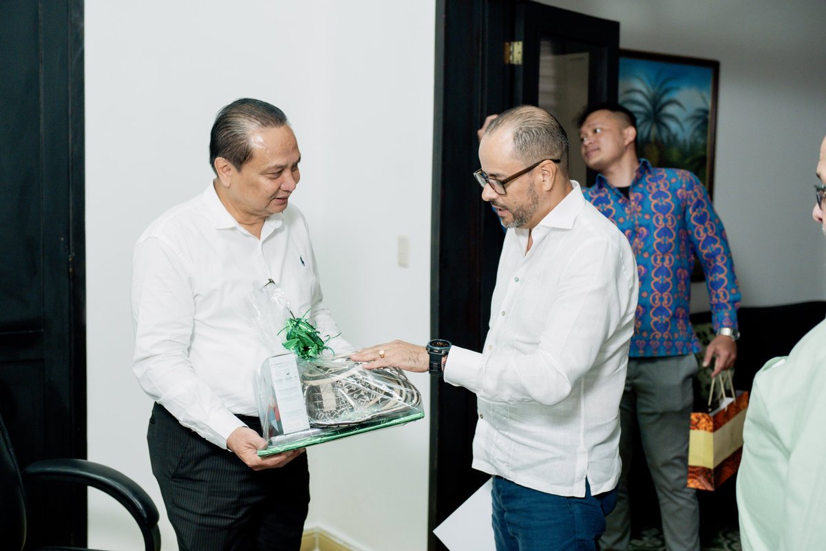 gremca_sa's tweet photo. Indonesia, reconocido como el mayor productor de aceite de palma en el mundo. 🇨🇴 🇮🇩 🌴 Somos @gremca @indonesiaincolombia https://t.co/QDxWEYz8NE