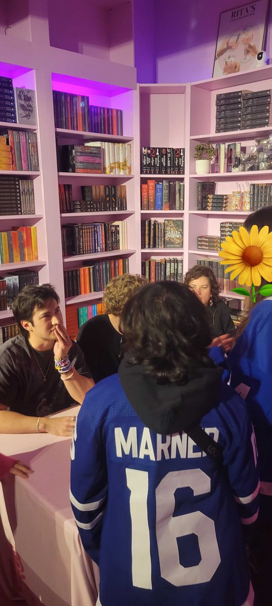 halcyonedays's tweet photo. proof of life: met the #heatedrivalry lads at a meet and greet last week and passed them my yaoi night in canada stickers while discussing the leafs divorce (perfect alignment of cosmic events)!!!!! they were so lovely!!! https://t.co/zIQB40Dla7
