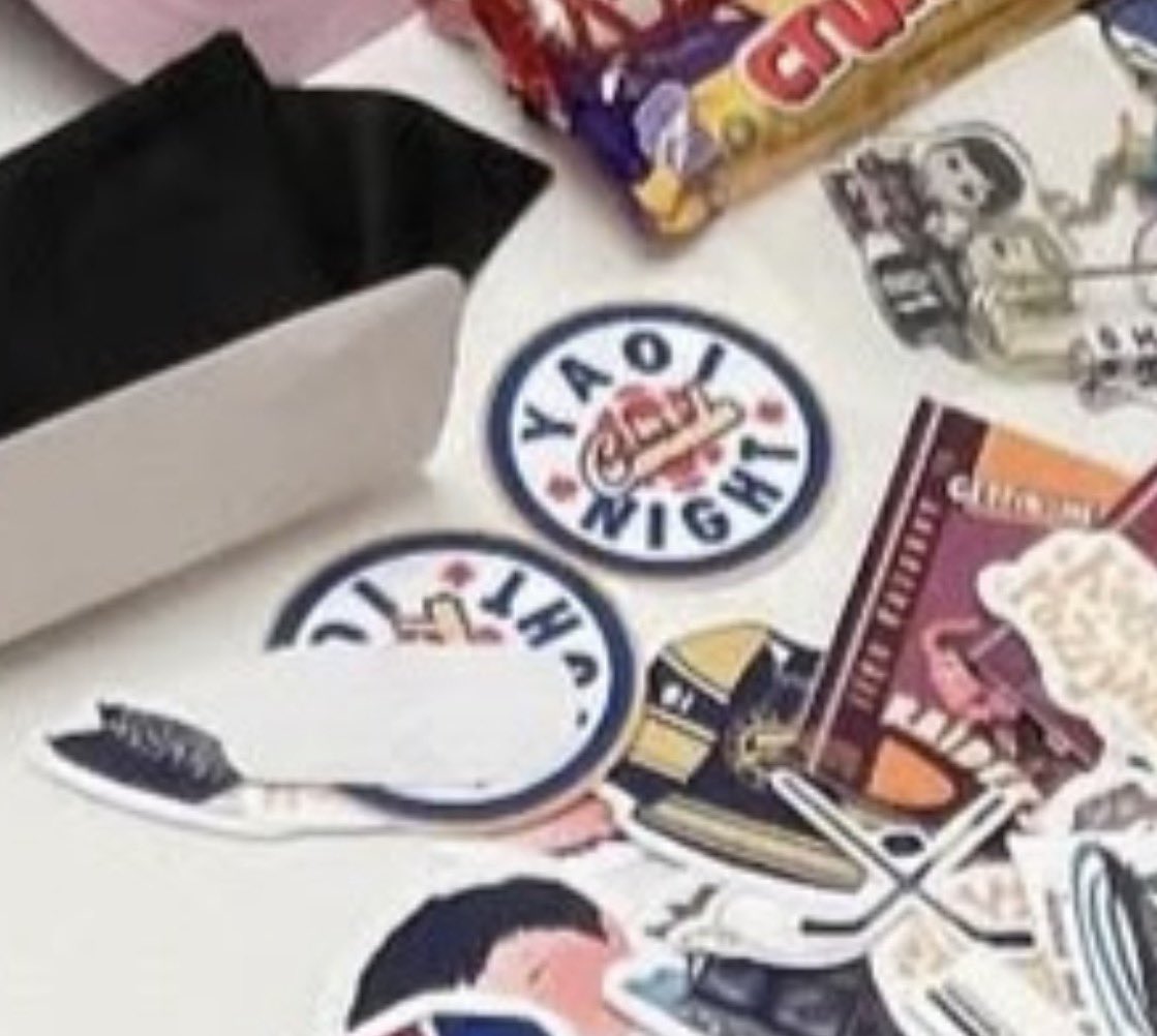 halcyonedays's tweet photo. proof of life: met the #heatedrivalry lads at a meet and greet last week and passed them my yaoi night in canada stickers while discussing the leafs divorce (perfect alignment of cosmic events)!!!!! they were so lovely!!! https://t.co/zIQB40Dla7