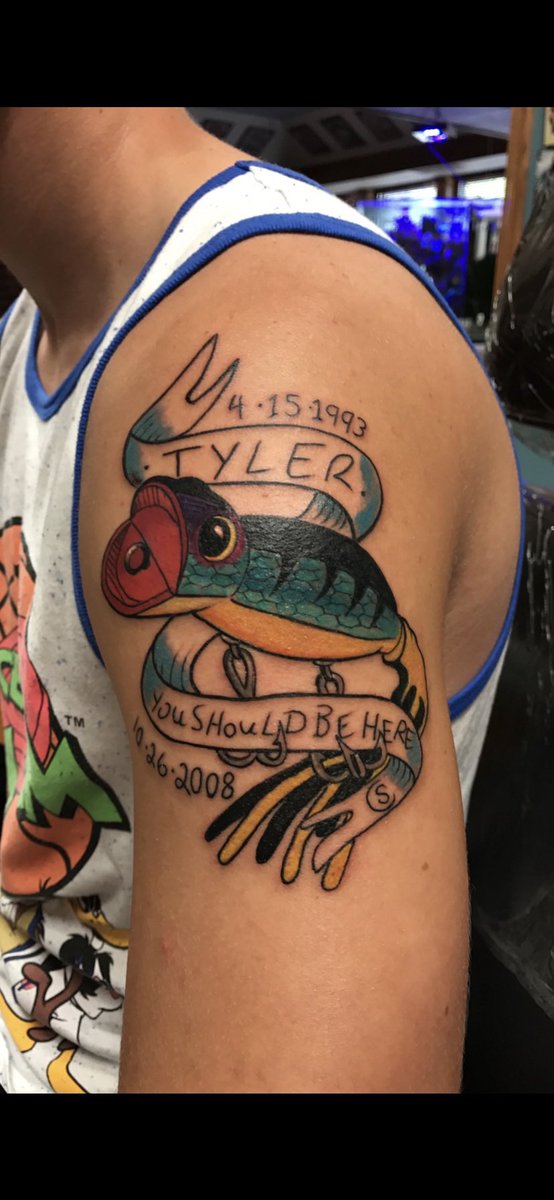 Cole_Train_31's tweet image. YSBH helped me understand i wasn’t alone when losing Tyler. A decade later, F2M proved that I’m not alone 💍 #420… it’s been a year! Cheers!🍻 @coleswindell