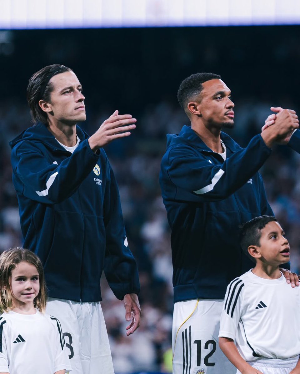 Une passe D pour chacun des latéraux ⭐️