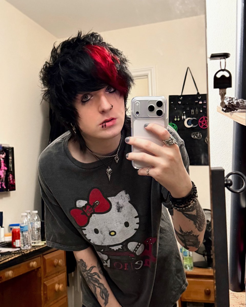 𝕭𝖗𝖆𝖓𝖉𝖔𝖓 𝕯𝖎𝖑𝖑𝖔𝖓 tweet media