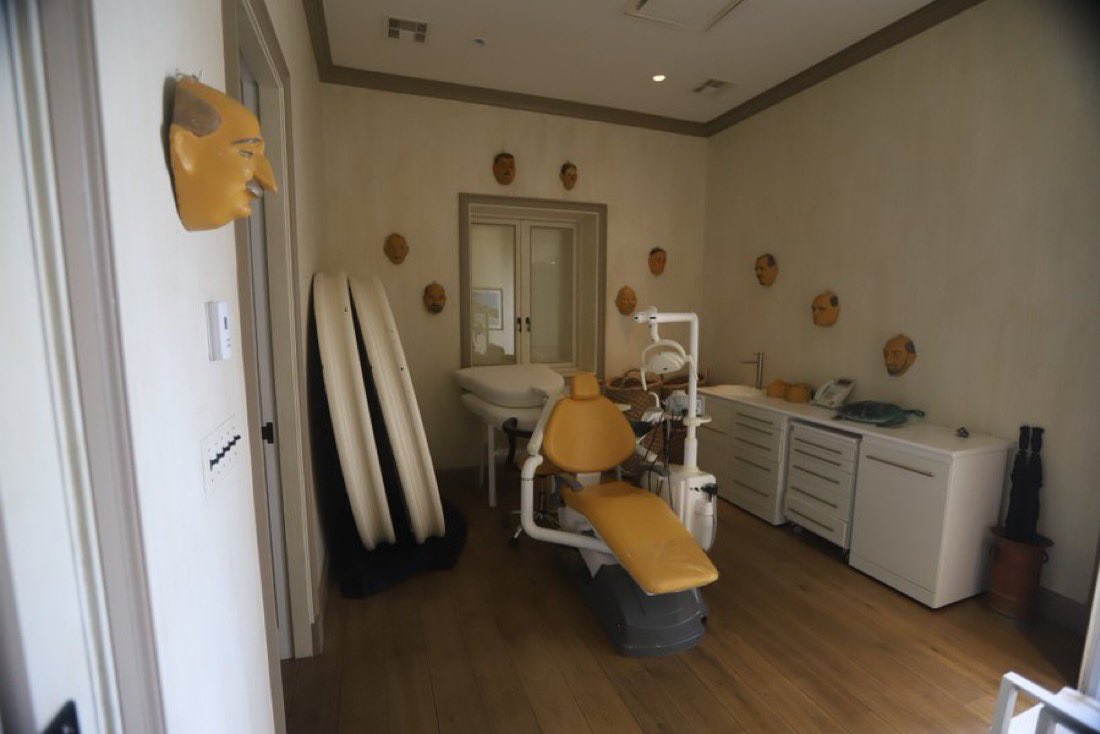 YourAnonOne's tweet photo. BREAKING: Photos and video from Jeffrey Epstein’s private island released https://t.co/dfnvc8ardU