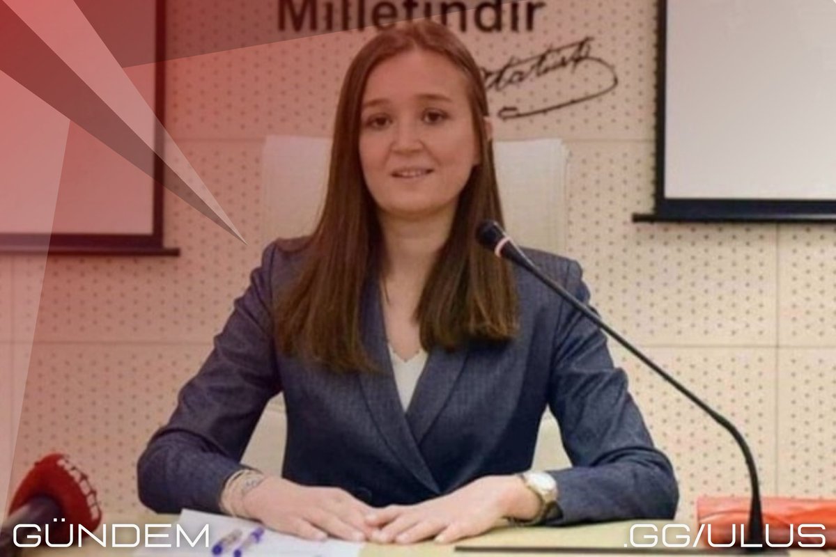 UlustaHaber's tweet photo. 🧭 | Kanser hastalığı nedeniyle yoğun bakıma kaldırılan Manisa Şehzadeler Belediye Başkanı Gülşah Durbay'ın durumunun iyiye gittiği, birkaç günde normal servise geçmesinin beklendiği açıklandı. https://t.co/SpfBiIo26F
