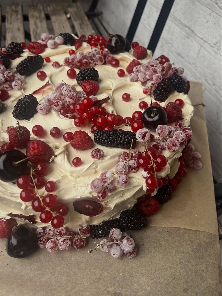 dnp are here to deliver treats to <a href="/dnpnbee/">🪿</a> !

"  bee ilysm. you really are such an amazing beautiful person and you deserve all the happiness in the world <3  "