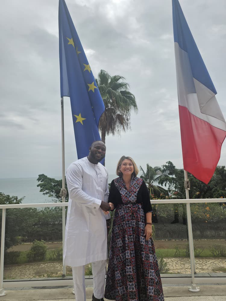 Christine Fages tweet media