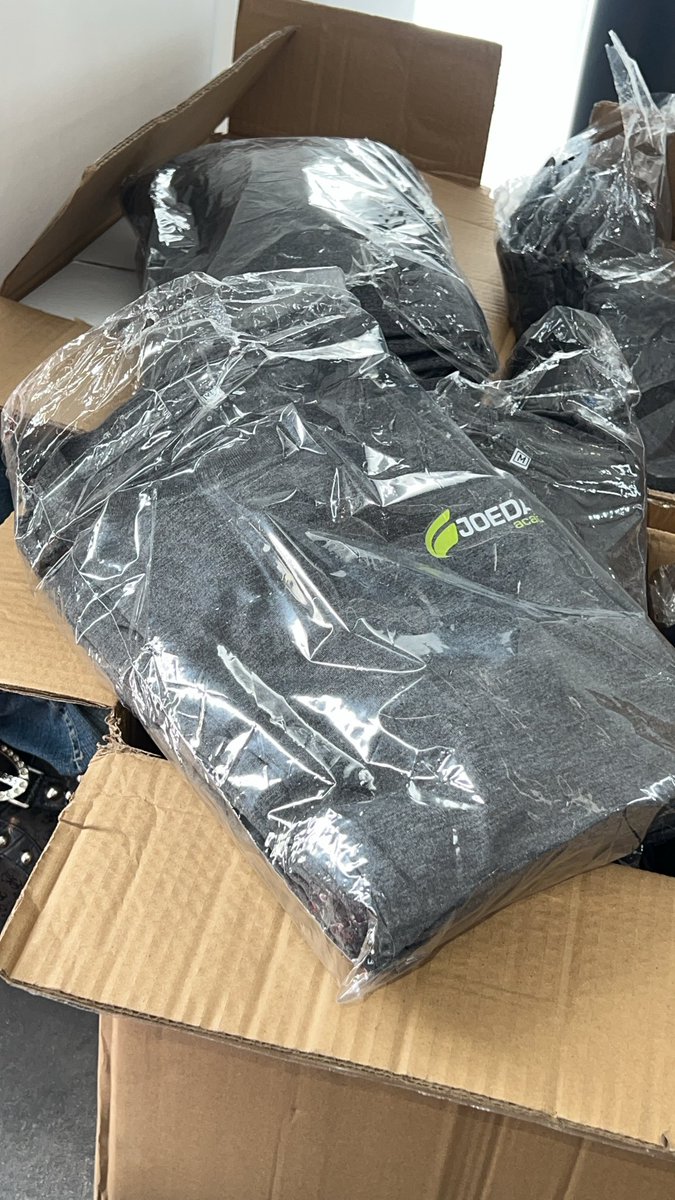 jamdiazdiaz's tweet image. Participando de la @jconfperu  gracias a los miembros de @perujug