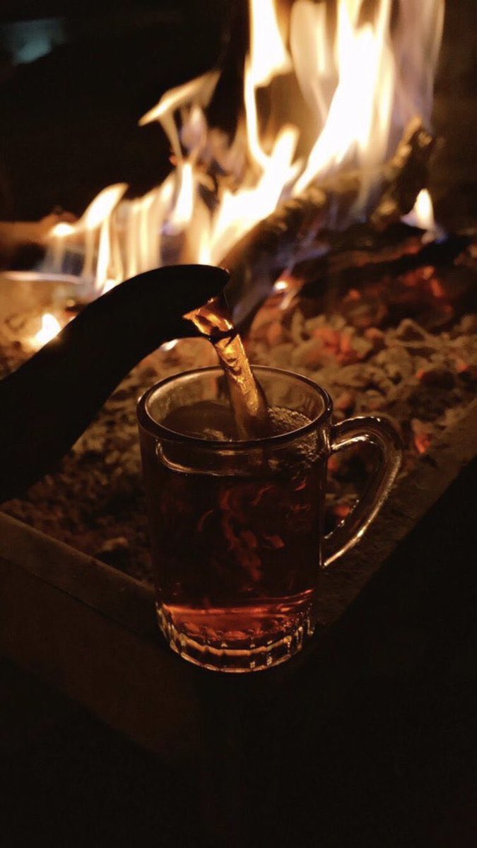 o7o515's tweet image. شاركوني  " بيت شعر " 
يمثل ذائقتكم واسم الشاعر :