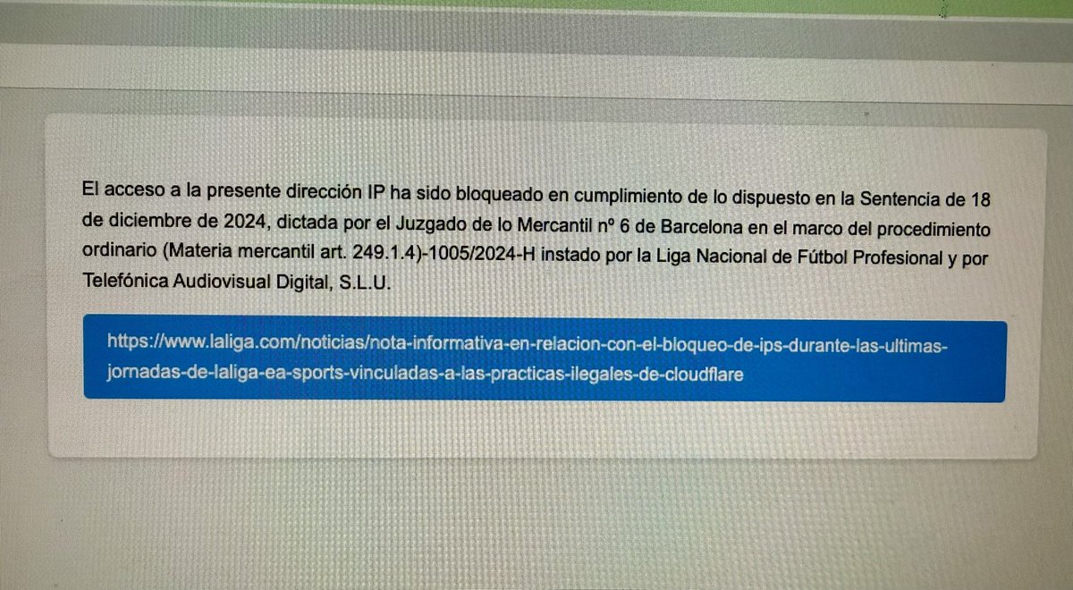 Victor 🍍💙🤍💙 tweet media