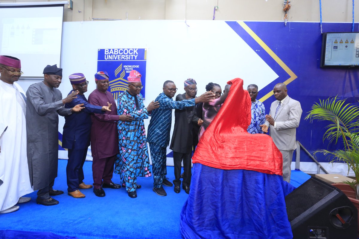 Babcock_Univ's tweet image. 📚✨The Compendium: A culmination of 10 years of Babcock University's journey through innovation, progress &amp;amp; leadership was unveiled! 📖💡

Kudos to the team! 🙌👏 Share your thoughts! 👇

#BabcockUniversity
#CompendiumUnveiling
#LeadershipTransition
#TransitionWeek
#NewChapter