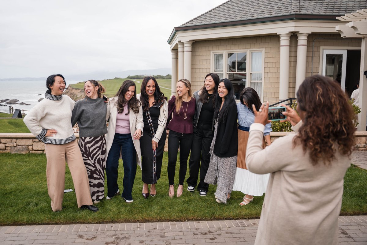 Techstars's tweet image. November highlights from Techstars: 
▪️ 12 new investments
▪️ 11 upcoming Demo Days
▪️ 13 portfolio companies secured funding
▪️ 4 portfolio companies were acquired
▪️ 7+ upcoming Startup Weekend events

🔗 Read the full recap here: tsta.rs/OHlI50XAUq6