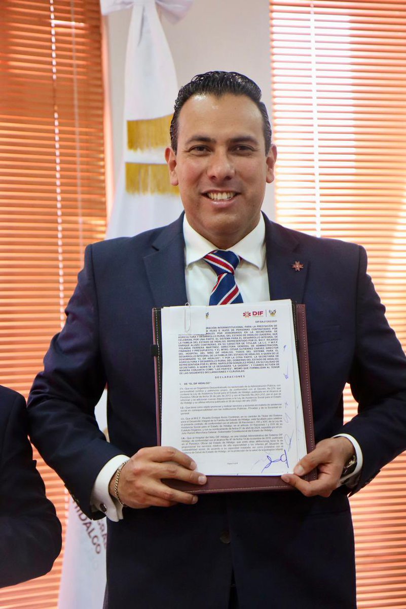 difhgo's tweet image. Se llevó a cabo la firma del convenio entre DIF Hidalgo y la @AgriculturaHgo , un acuerdo que fortalece la colaboración institucional y reafirma el compromiso con la Atención Médica Integral y el desarrollo social. 🏥⚕️❤️