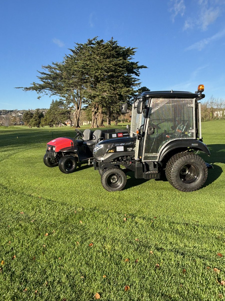 FergalInfo's tweet image. A ⛳️ Golf Club ⛳️ in Cork who received a Toro Workman along with a Solis Tractor complete with a Mesh Screen ready to collect balls on their Driving Range