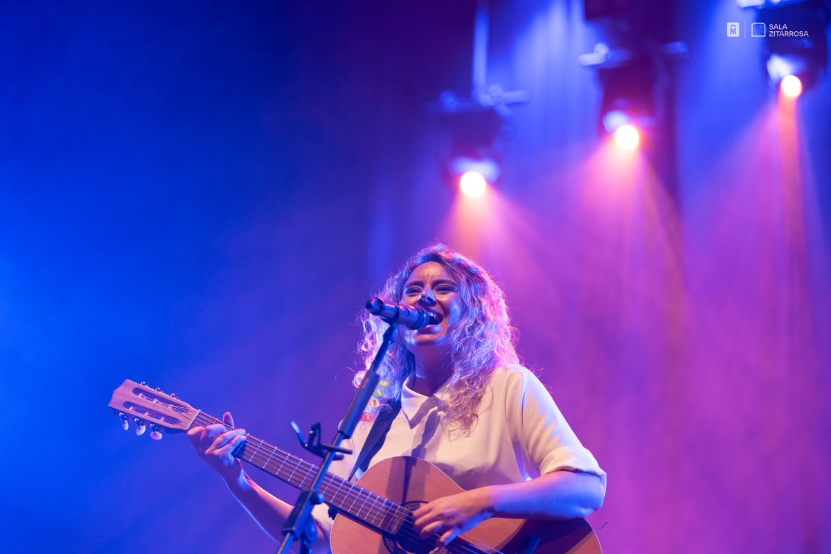 Sala Zitarrosa tweet media