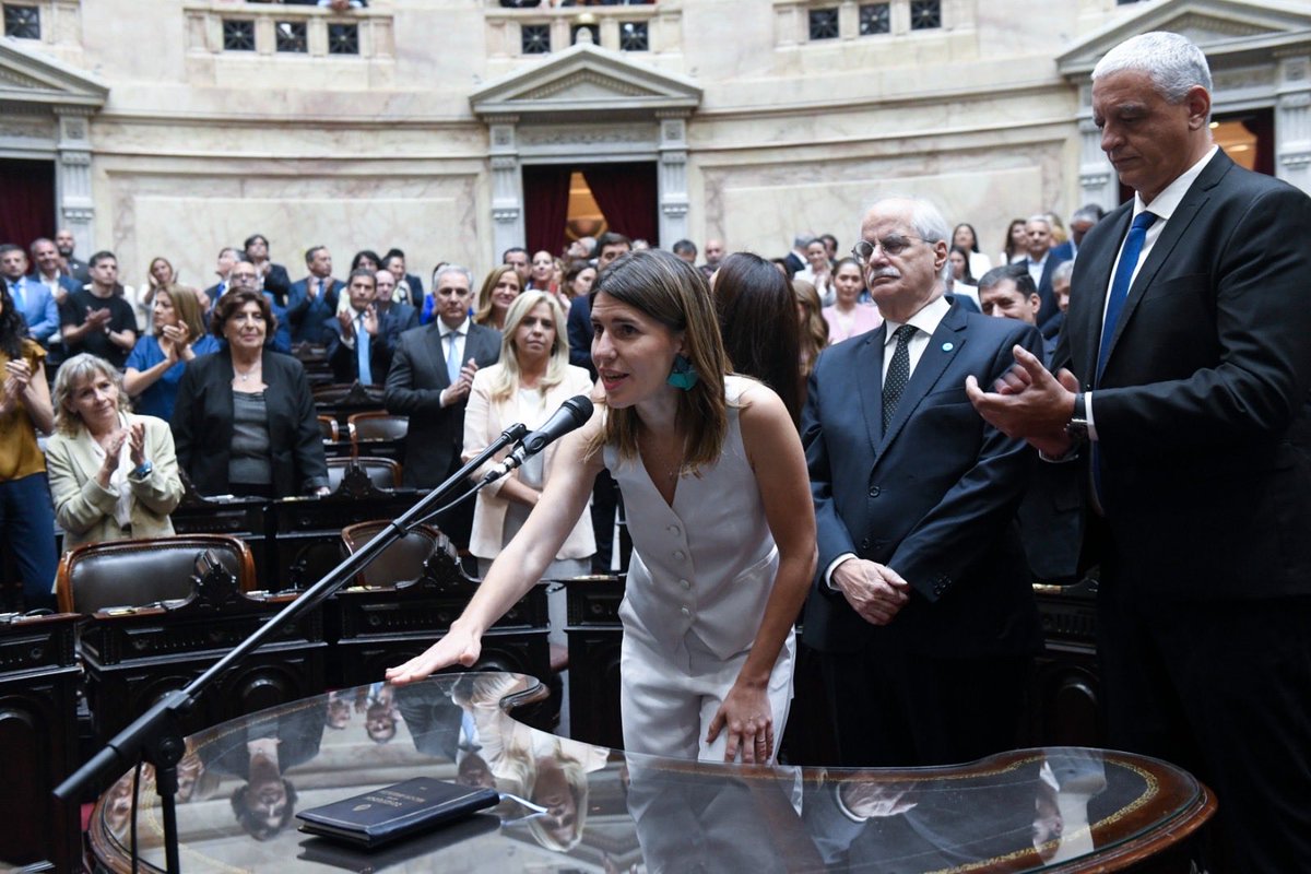 Frente Renovador tweet media