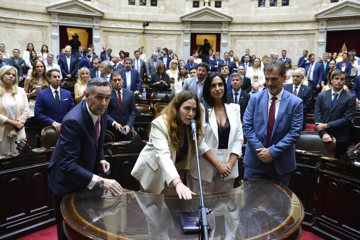 Frente Renovador tweet media