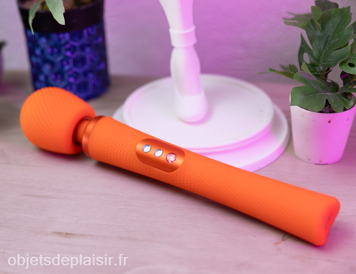 Objets de Plaisir tweet media