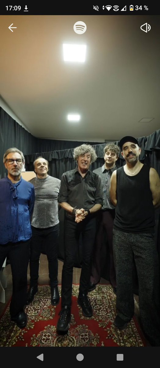 Adorno_Posting's tweet photo. Que no se note que adoro al cuarteto 
Pd: gracias cuarteto por alegrarme todo el año tanto con concierto y música los adoro
Att:🐈‍⬛🎧💖
#SpotifyWrapped #cdnposting #cdntwt https://t.co/vn50BghD5k