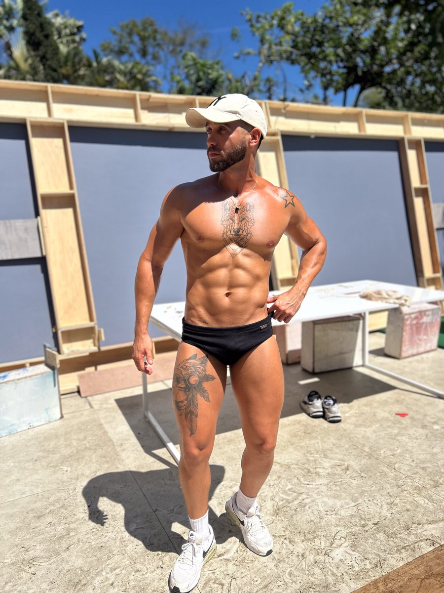 Douglas Andolfi tweet media