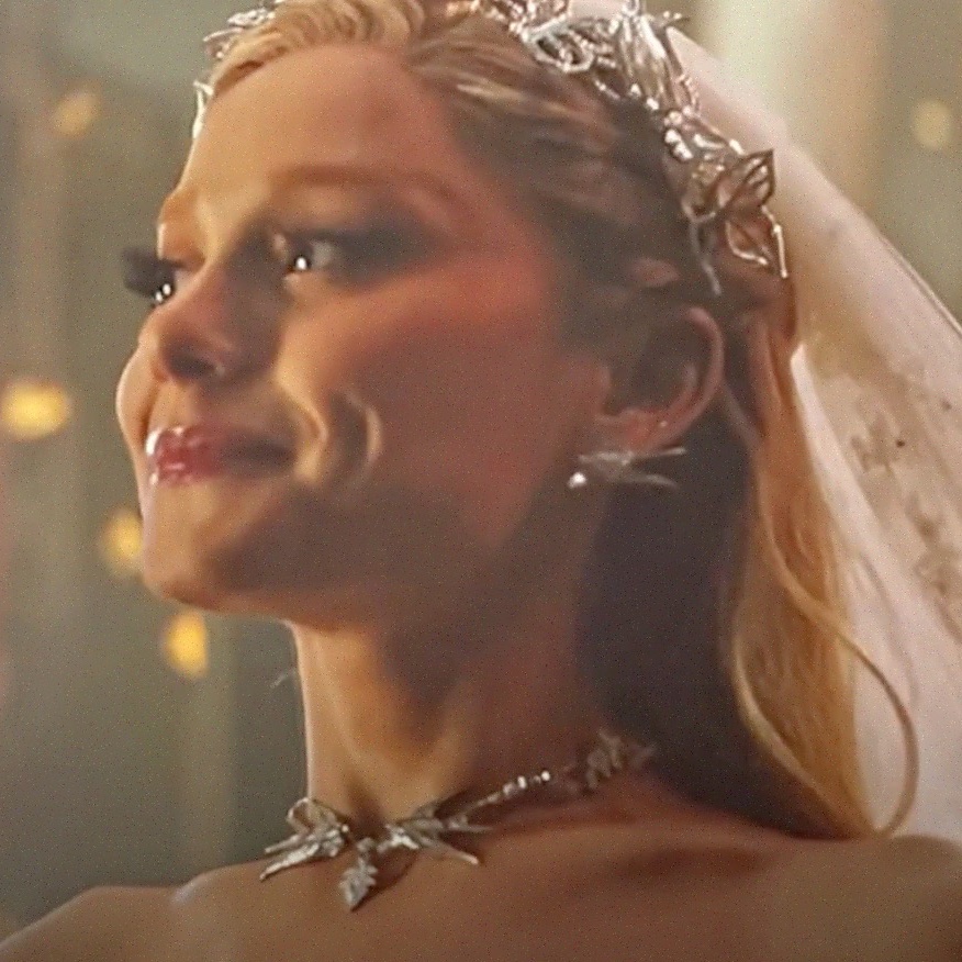 agsmysweetener's tweet image. when im marrying my beard and i look stunning and my girlfriend just promised she'd stay with me forever 🥰