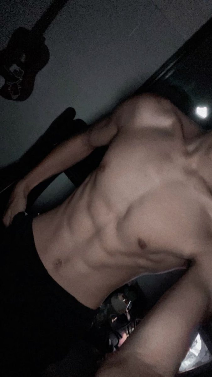 bucukhongbb's tweet photo. Bé nào lên nhún trước nào https://t.co/ArPgPGOWEX