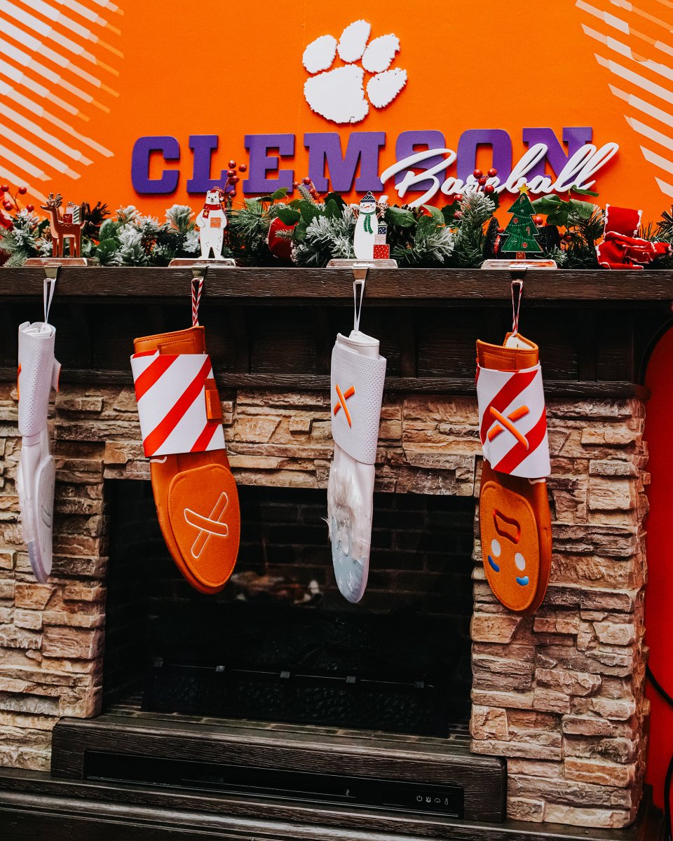 Clemson Baseball tweet media