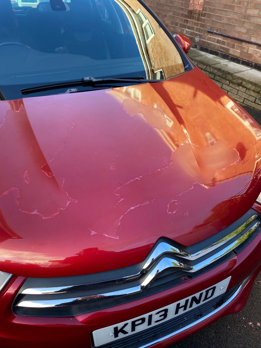 Crossymark's tweet photo. Is this normal? #Citroen #citroen can you help? https://t.co/mmfZGdsCKT