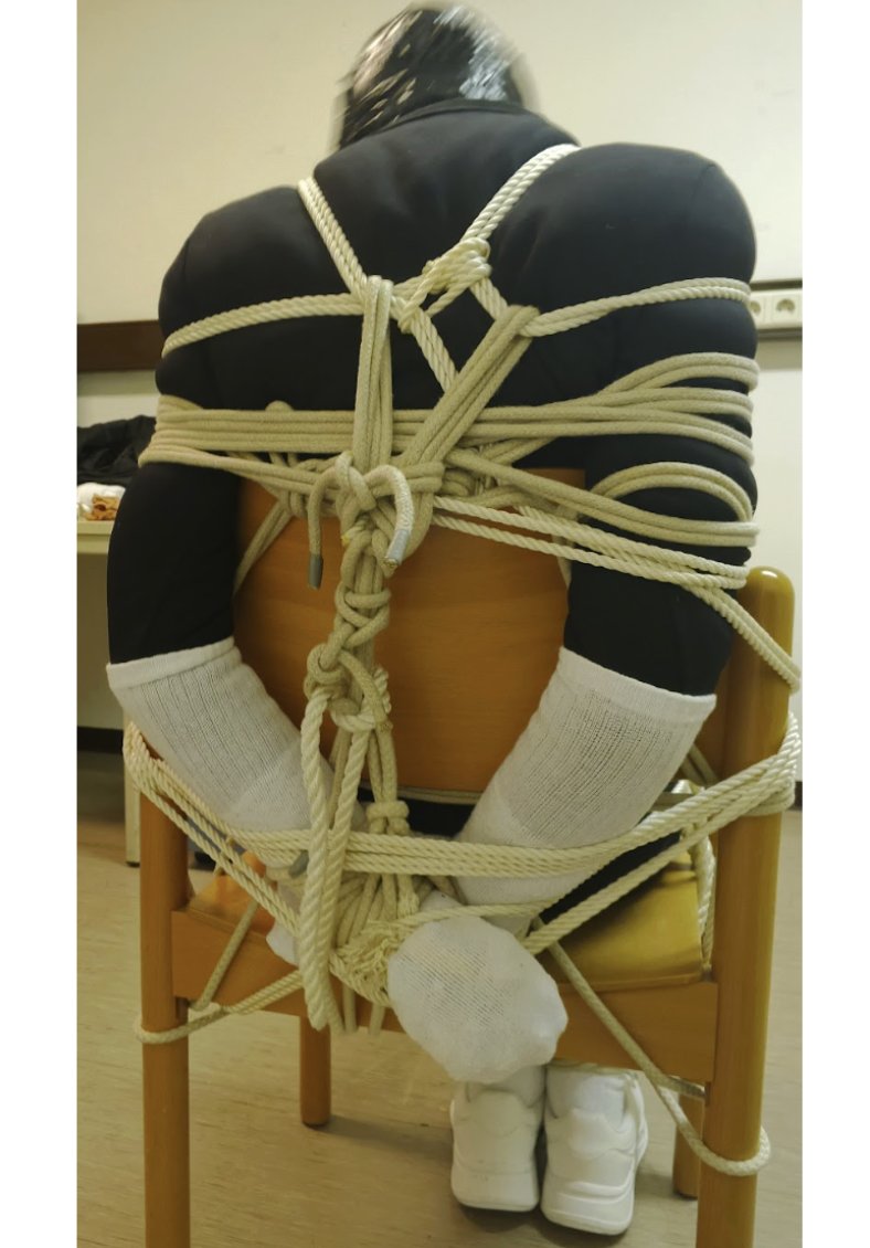 and they didn't take a chance on even my fingers, ah them paranoid robbers