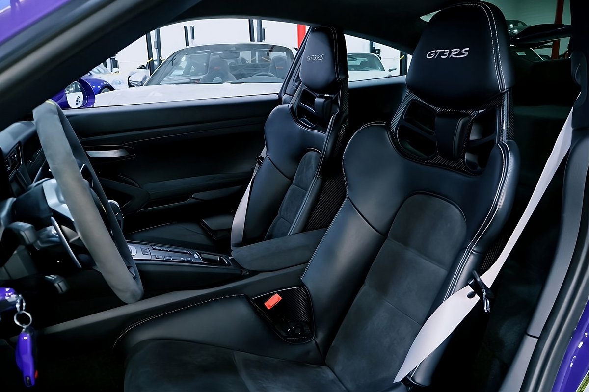 FOR SALE - 2016 Porsche 911 GT3 RS, Ultraviolet over Black leather w/ GT Silver stitching, 8,998 miles, PDLS, PCCB, carbon interior trim, sport chrono pkg w/ white dial, white gauges, white seat belts. $235,000
•
CLICK to View Listing: highline-autos.com/vehicles/2016-…
-
#porsche #gt3rs