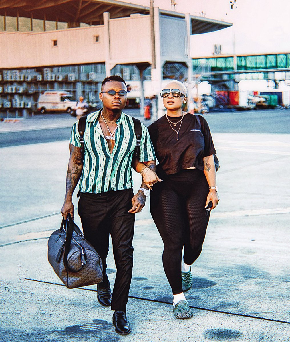 neitlingstudios's tweet photo. Harmonize (Tanzanian musician Rajabu Abdulkahali) and Kajala Masanja (actress/entrepreneur) have had a highly publicized, on-again, off-again...
#Harmonize #KajalaMasanja #neitlingstudios #BongoFlavaDrama #CelebLoveStory #OnAgainOffAgain #LoveAndDrama #RelationshipGoalsOrNah https://t.co/kU0KBpswNI