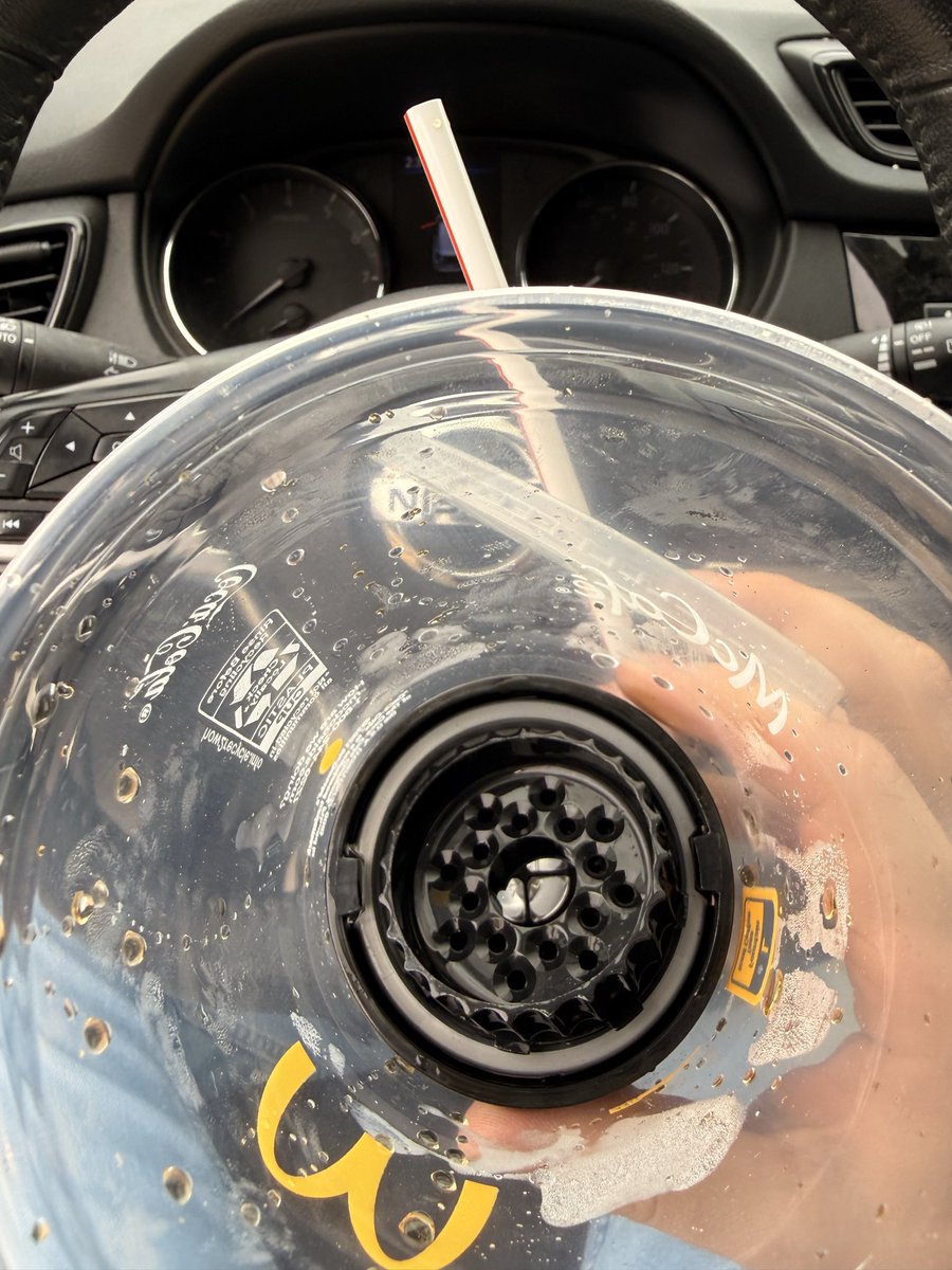 ItsKyrit's tweet photo. @McDonalds you’ve got some McSplaining to do cause wtf is this?? https://t.co/SoJzj7yhjT