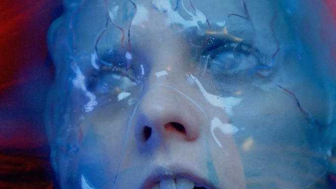 Rolling Stone tweet media