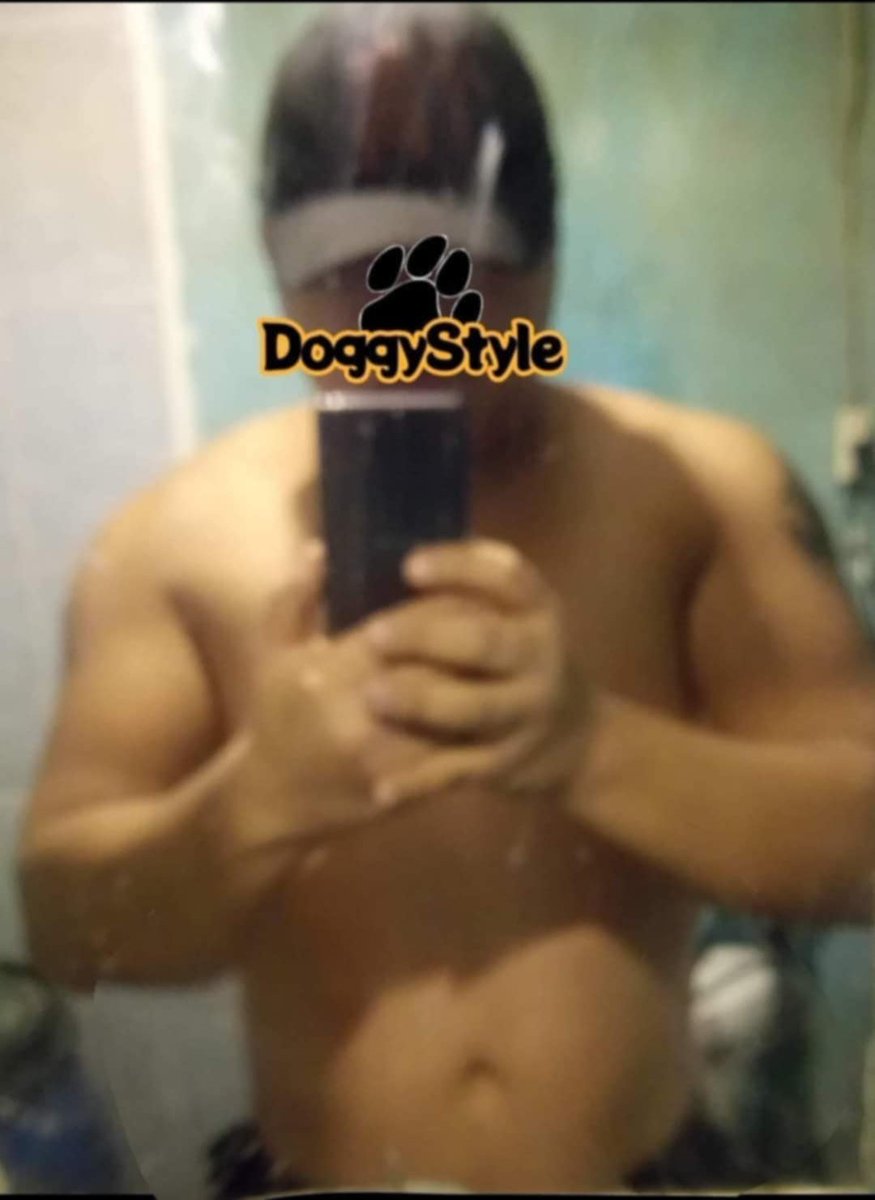 DogyPornHub's tweet photo. Bien venido a la cuenta Ad de Dogy Doggy Style recién salida del horno.
Quién quiera grabar o fotografiar nos en pelotas con gusto 😸👌 https://t.co/2kk8DdF3oU