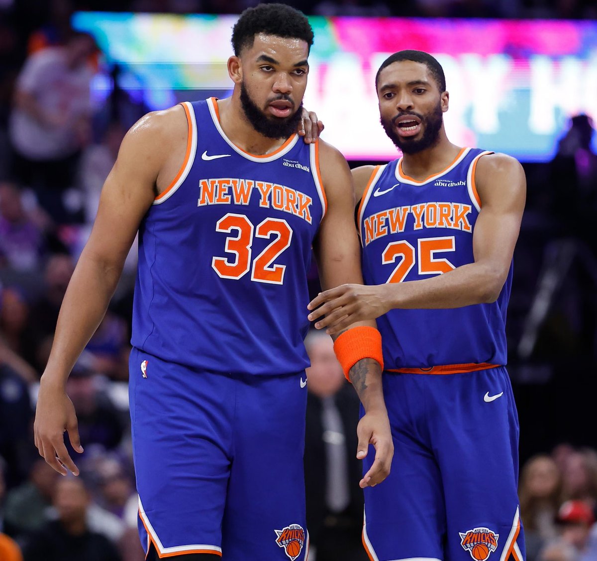 The Bucks would have no interest in Karl-Anthony Towns for a potential midseason Giannis Antetokounmpo trade with the Knicks.

New York would need to build a blockbuster deal around OG Anunoby and Mikal Bridges, who isn’t trade-eligible until January 31st, to make salaries work.