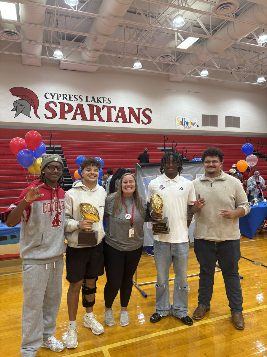 Cy Lakes tweet media