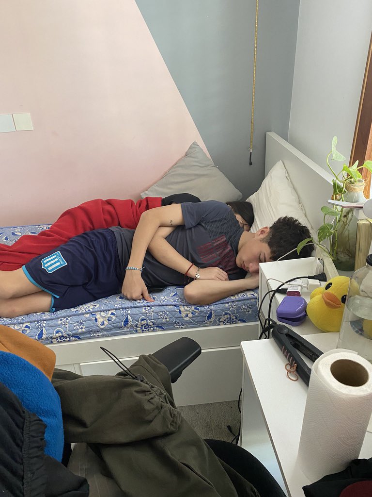 muero por dormir una siestita así