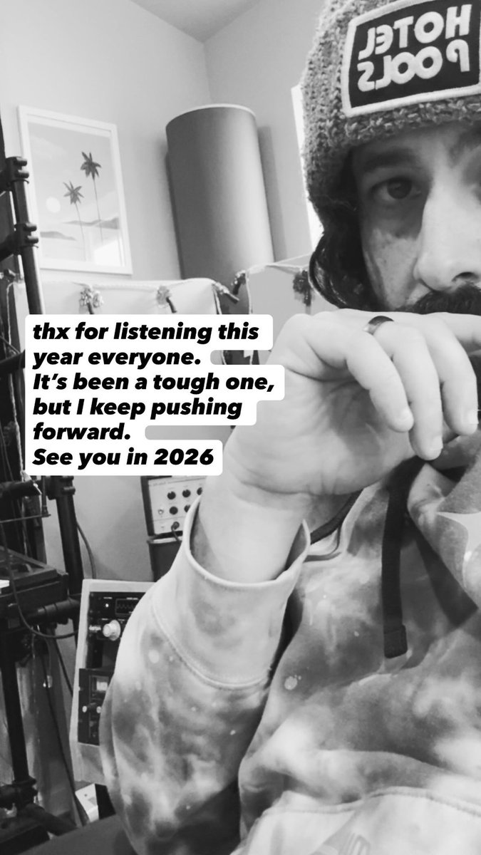 hotel pools tweet media