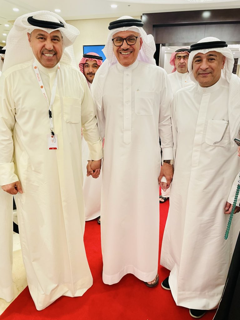 Fahd_Alshelaimi's tweet photo. #قمة_المنامة 
كل الشكر والتقدير لمعالي وزير خارجية مملكة البحرين الشقيقة الدكتور عبداللطيف الزياني لكلماته الاخوية الطيبة  والصادقة بحقنا  في المؤتمر الصحفي لقمة المنامة وهو ليس بأمر مستغرب منه والشكر موصول لمعالي امين عام مجلس التعاون الخليجي الاستاذ جاسم البديوي على جهوده وتفهمه واستقباله ومهنيته.