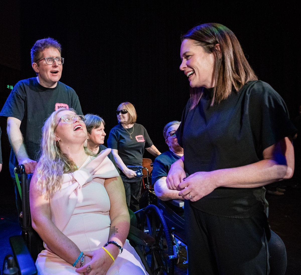 ArtsCouncilNI's tweet image. Enjoying International Day of Persons with Disabilities are @KidsInControl1 who performed a special piece of work Don’t Fence Me In for charity @BrainInjMatters, supported by funding from @artscouncilNI and @LyricBelfast.  Stars of the stage Stephen Gifford and Kathryn Clarke…