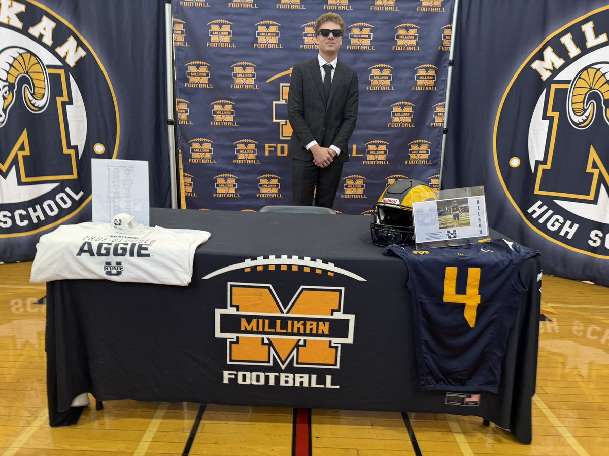 Millikan Football 🐏 tweet media