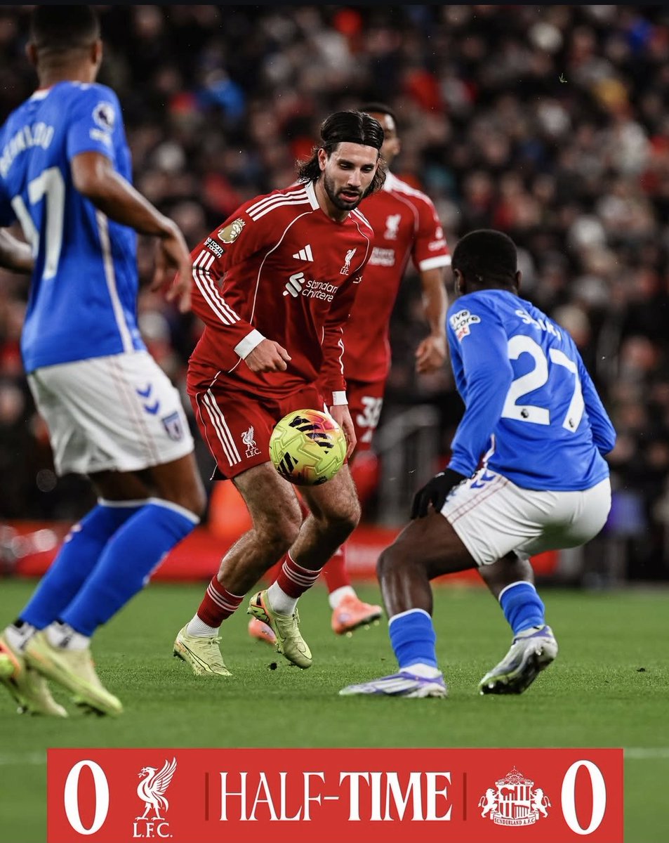 Liverpool 🇫🇷 tweet media