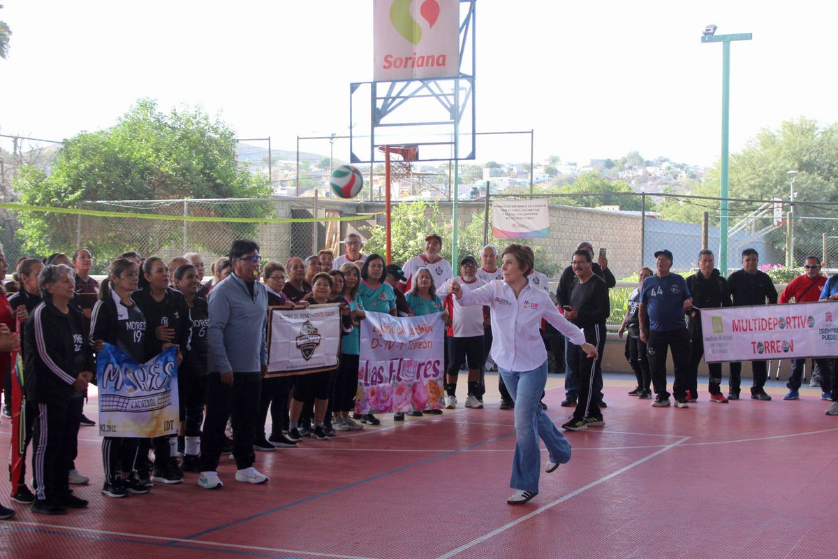 #Entérate 
DIF Torreón da inicio a la 33 edición del Torneo del Pavo 2025 
<a href="/RomanCepeda/">Román Alberto Cepeda</a> 
<a href="/lharanda/">Luis Hernández A.</a> 
luisguillermodigital.com/dif-torreon-da…