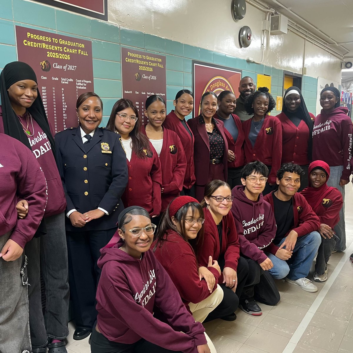 NYPD1stDep's tweet image. Today, we visited Frederick Douglass Academy with our NYPD School Safety partners for a student forum on leadership, decision-making, and public safety.

We remain committed to being present, listening to students, and strengthening trust through ongoing, meaningful engagement.
