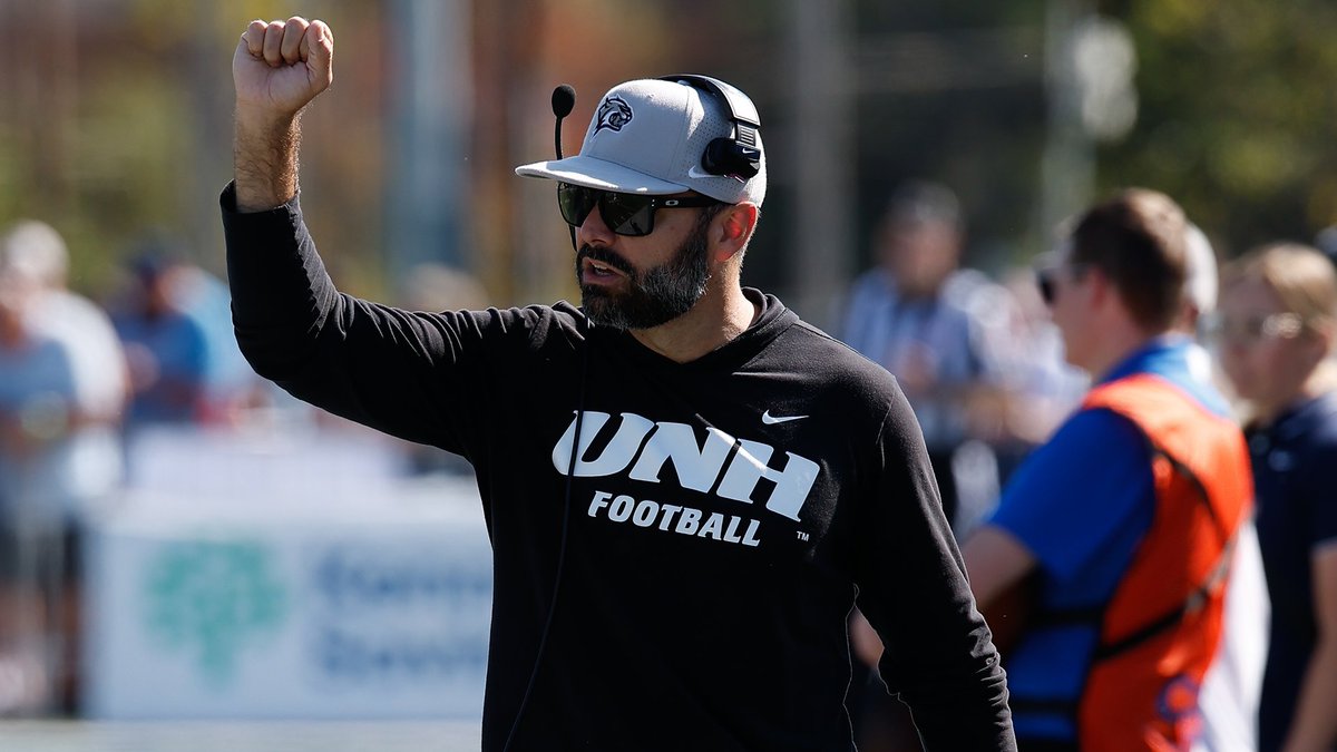 UNH_Football's tweet image. We&apos;re excited to ink nine recruits on Signing Day!

Press release ➡️ unh.short.gy/FBSD120325

#BuiltEachDay