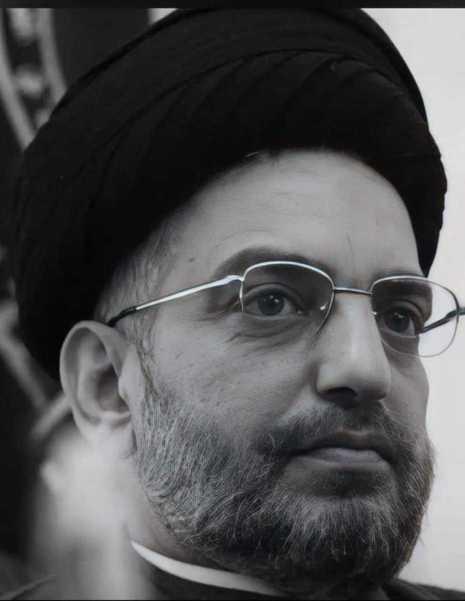 ali_alSinbad's tweet photo. رحم من أهدى سورة الفاتحة إلى روح السيد المضلوم عبد العزيز الحكيم #عزيز_العراق

#سندباد https://t.co/KuVToOKe99