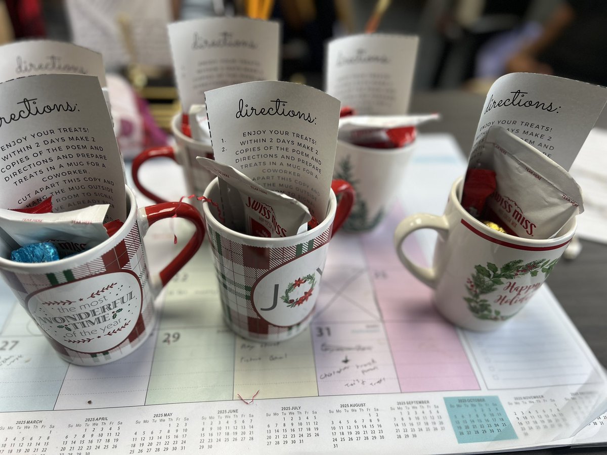 gklatimore's tweet photo. Starting off the holiday season #mugging teachers @APSBenteen ! I always love seeing their expressions and passing the joy! #brillianceisthestandard https://t.co/qPLVOEqeHb