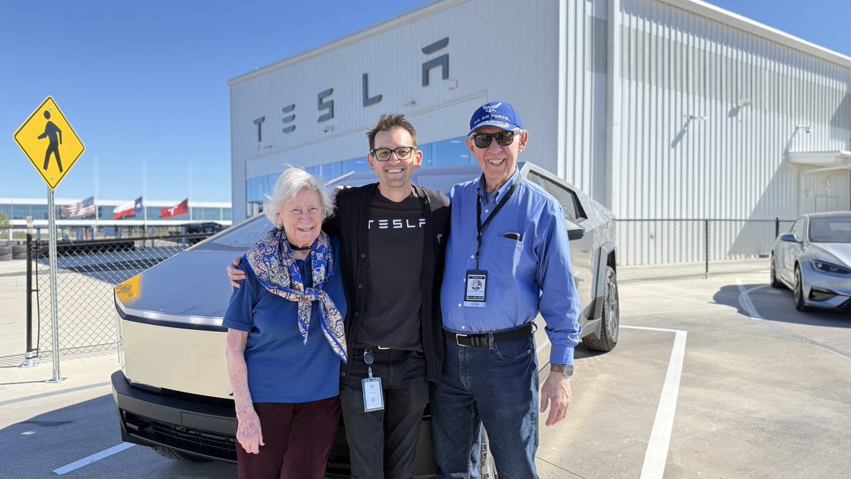 TedGianoutsos's tweet image. When you’re right, you’re right … and you’re right on ICE vehicles!

I’ve driven ALL KINDS of them for 70+ years, more than a million + accident-free miles.

I’ve enjoyed a lifetime of ICE with no regrets, BUT the truth is the truth, there’s nothing better than Tesla, especially…